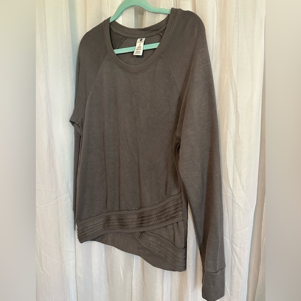 Active Life Women's Long Sleeve Pullover Sweatshirt - Charcoal - Picture 2 of 5